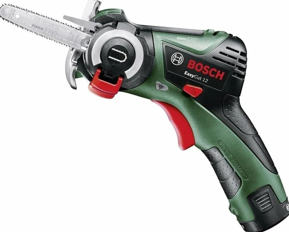 Bosch Sierra EasyCut 12 (Con tecnología NanoBlade, batería, cargador, hoja de sierra, maletín, Batería de 12 voltios, 2,5 Ah)