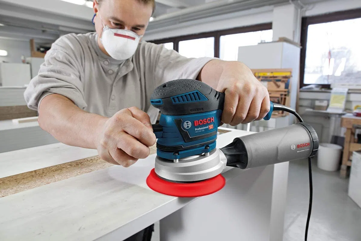 Bosch Professional lijadora excéntrica GEX 40-150 (incl. bolsa para polvo, ⌀ del plato de lijado 150 mm, hoja de lijado de malla M480, llave hexagonal, L-BOXX)