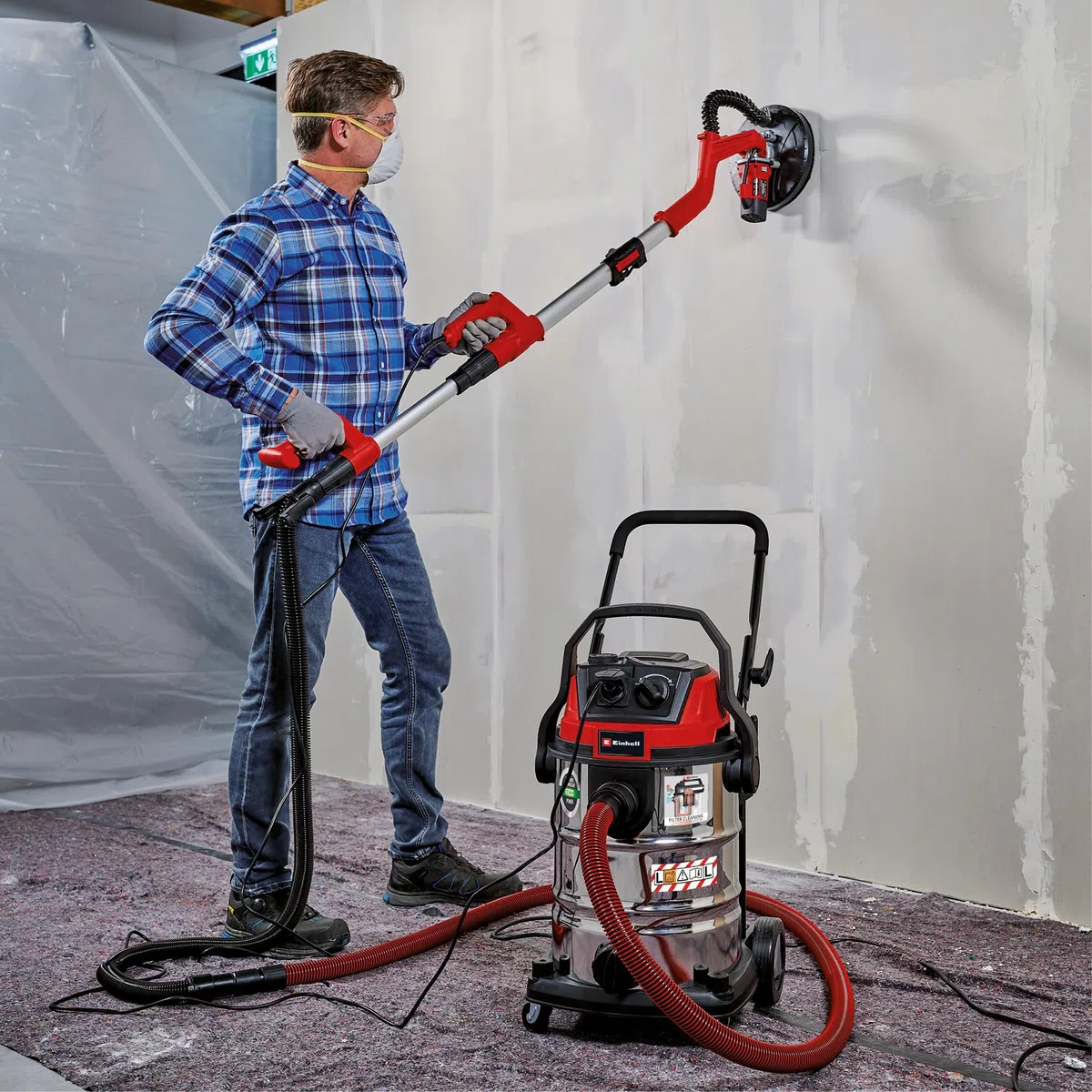Einhell Aspirador en seco y húmedo TE-VC 2230 SACL (1400 W, 220 mbar, Filtro de Pliegues HEPA Incl. Sistema de Limpieza de Filtro, 30 l, Clase de protección Frente al Polvo L, Enchufe automático)