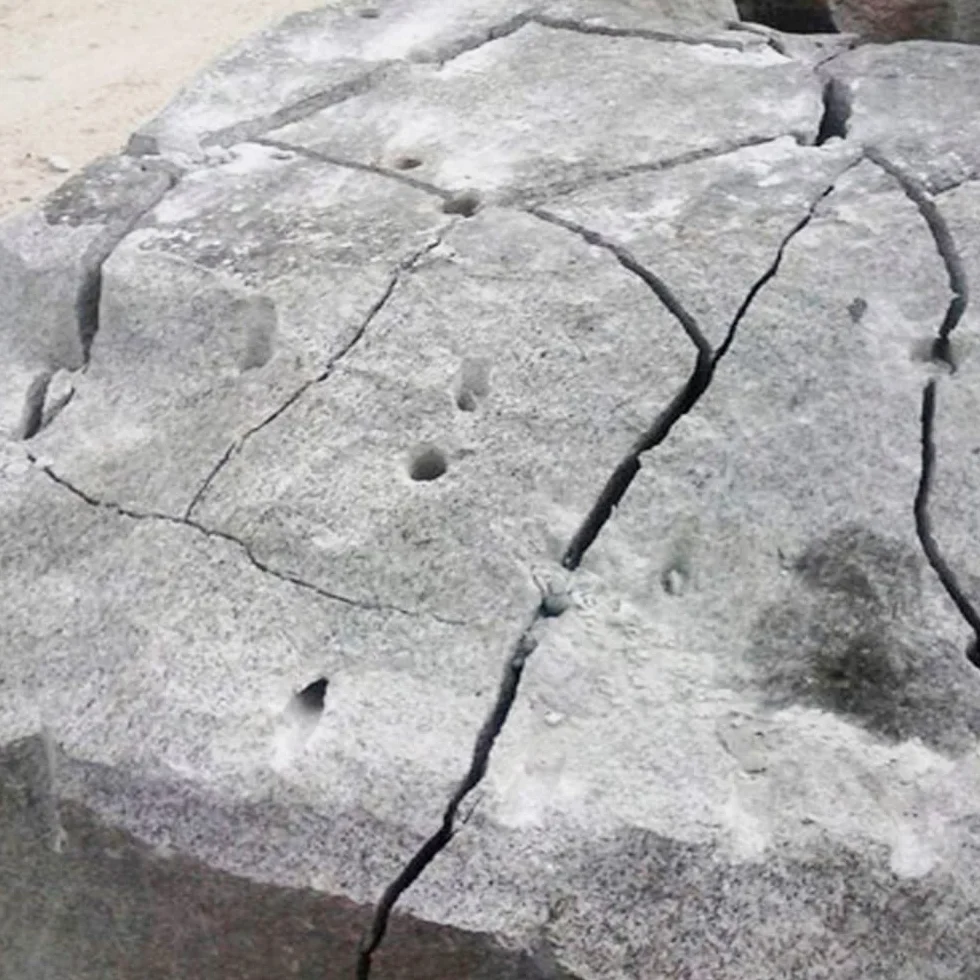 Cemento Expansivo Demoledor para Roca y Hormigón 20 kg. Demoliciones silenciosas de piedra, muros y hormigón. Sin impacto ni vibraciones de forma segura - Sopgal