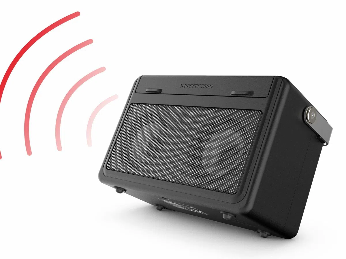 PerfectPro - Radio de astillero (Dab + Altavoz Bluetooth con recepción FM, Cargador y batería de Litio incluidos, Resistente a los Golpes, Radio portátil con Puertos AUX y USB