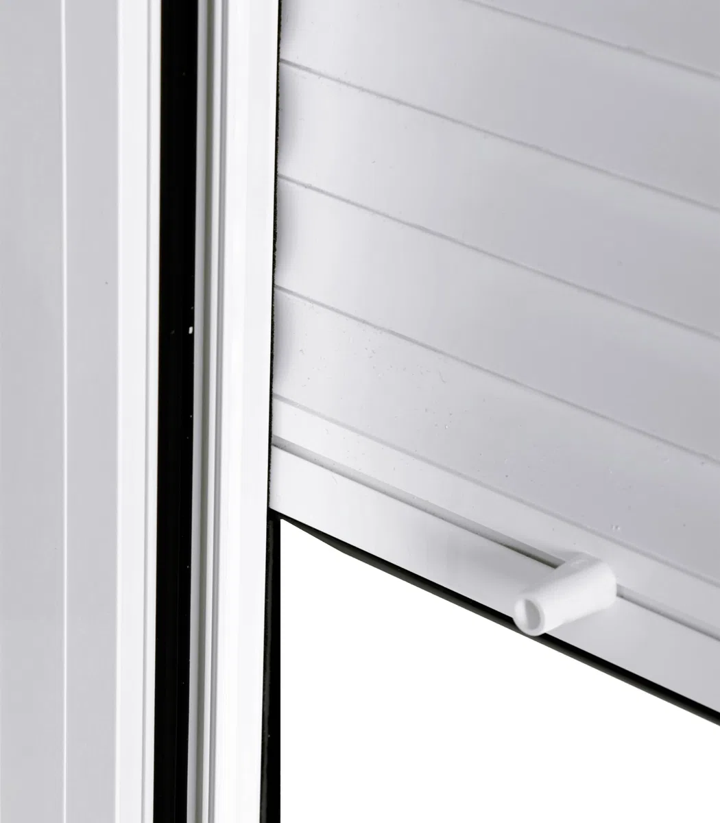 Ventanastock Puerta Balconera Aluminio 882x2185 Practicable Izquierda Con Persiana de PVC 1 hoja (guías y cajón persiana en kit)