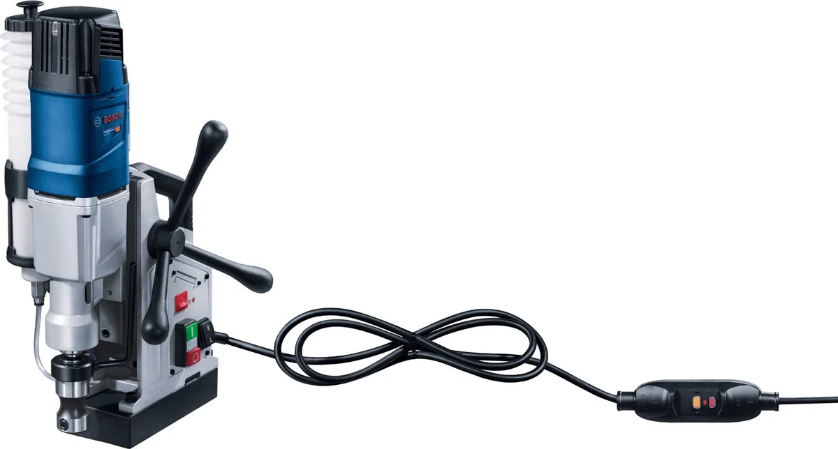 Bosch Professional taladro GBM 50-2 (incl. adaptador p. fresa hueca, llave hexag., expulsor brocas, casquillo reductor, clavija central, correa seguridad, depósito refrigerante, estribo, maletín)