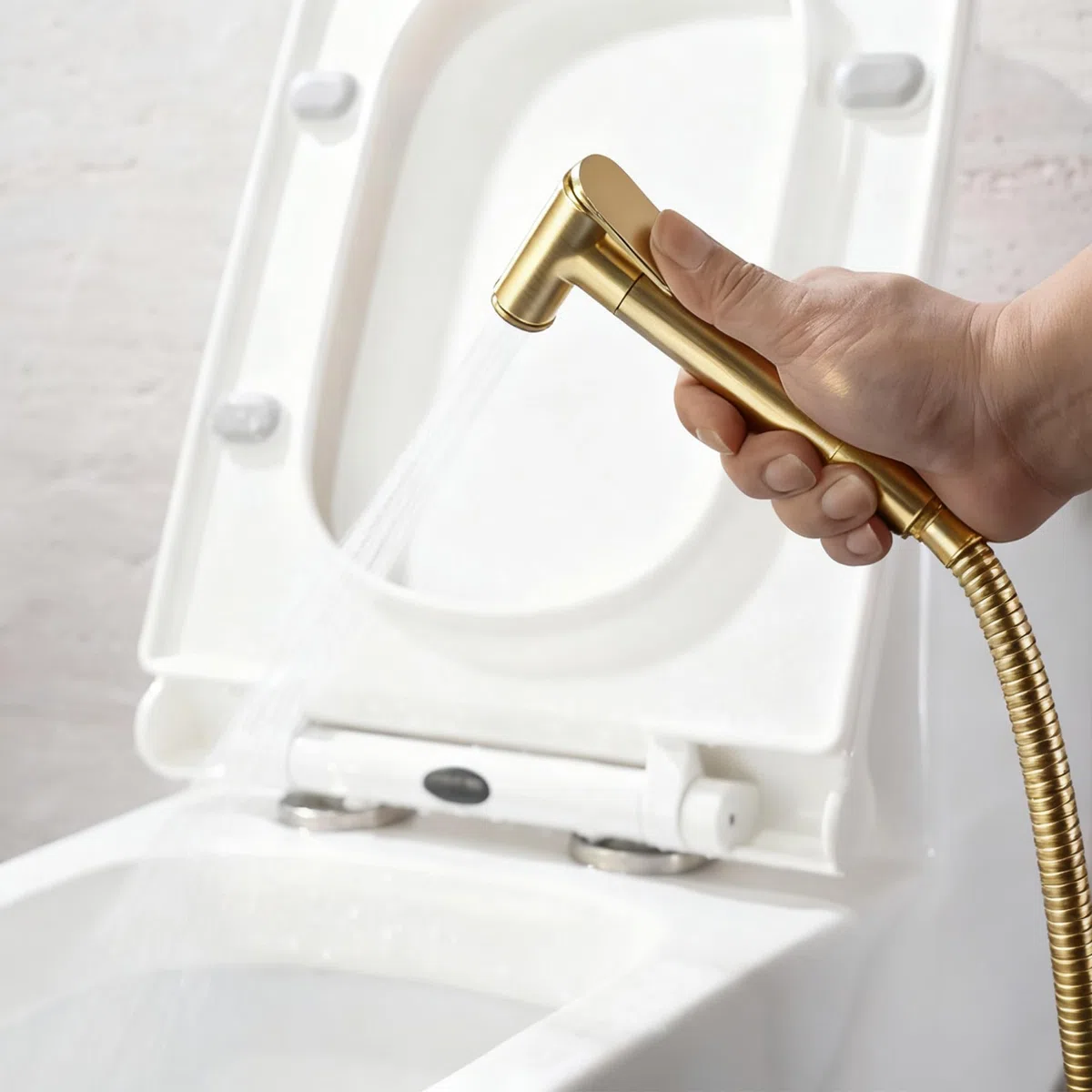 Oro Cepillado Kit de Rociador de Mano para Inodoro, Agua Fría Rociador de Bidé de Mano en Pared Latón Pulverizador de Bidé de Mano con Manguera de 1.5M y Soporte, para Higienico Personal, Duchas(Size: