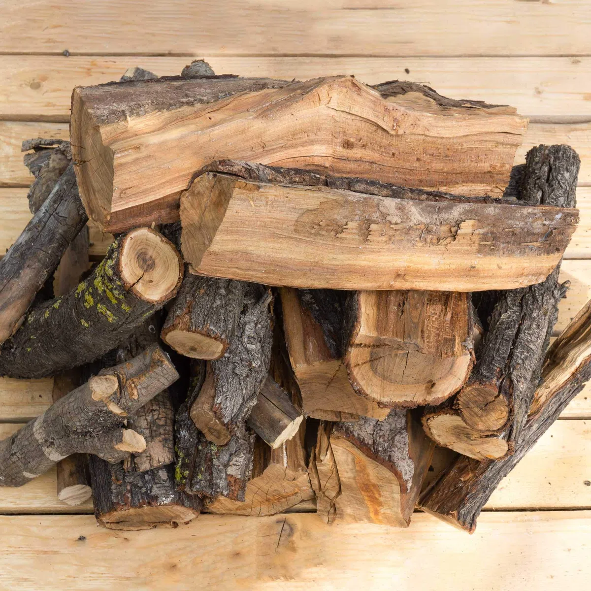 22 kg, 30 litros leña para Chimenea variada, Alto Poder calorífico. Troncos Cortos 40 cm, Estufa, Barbacoa, Fuego al Aire Libre, tala sostenible