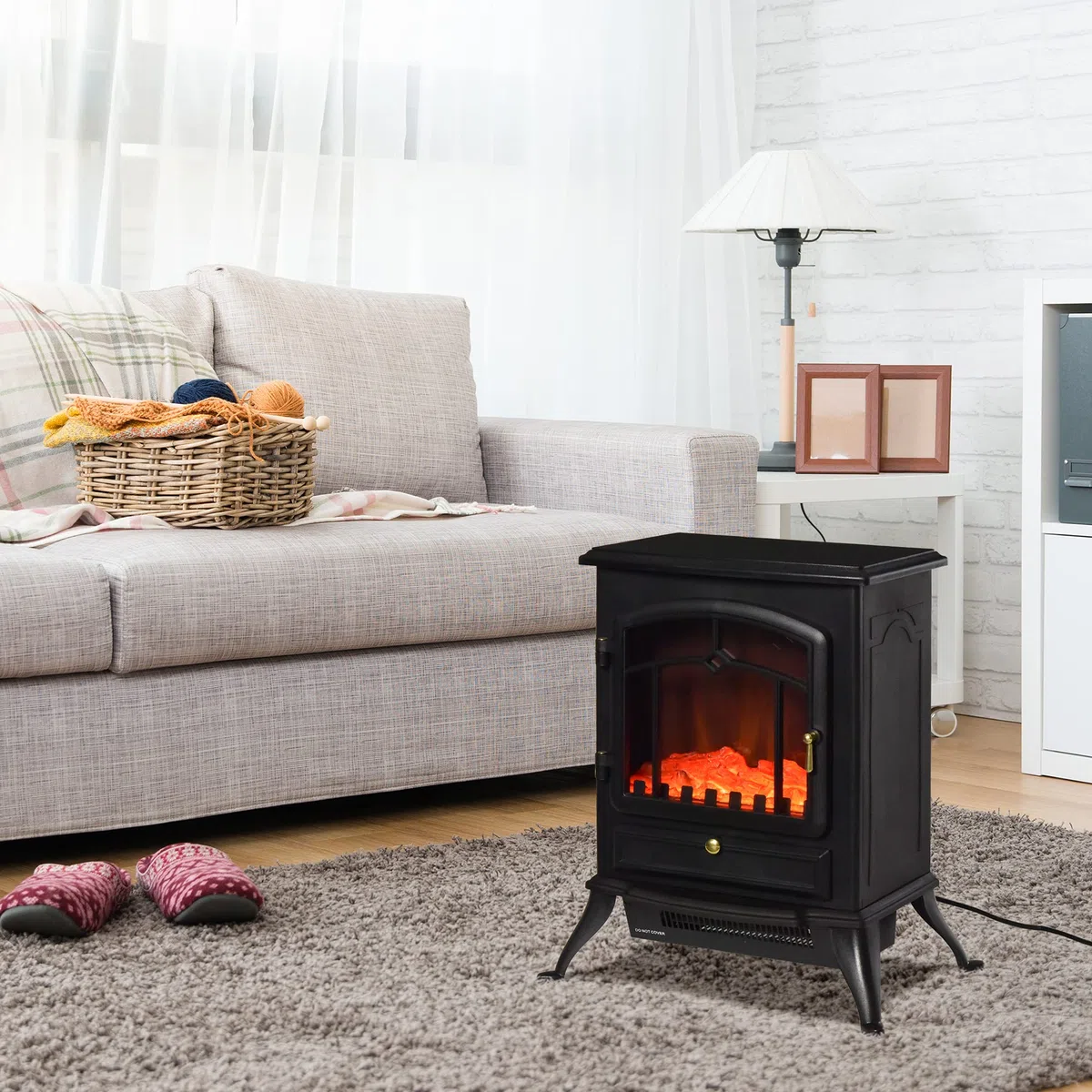 HOMCOM Chimenea Eléctrica Portátil 1000/2000W Chimenea Decorativa de Pie con Efecto de Llama Termostato y Protección contra Sobrecalentamiento para Sala 15-20 m² 45x28x54 cm Negro