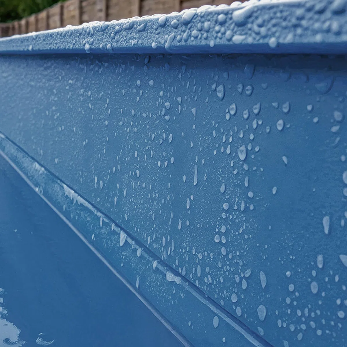 EPODEX Pintura para Piscinas, resistente a UV, elástica y duradera, 2K PU Paint, para piscinas de hormigón, cloro y agua salada, Mate, 2kg – cubre 9m² (2 capas) - Azul ultramar Pastel