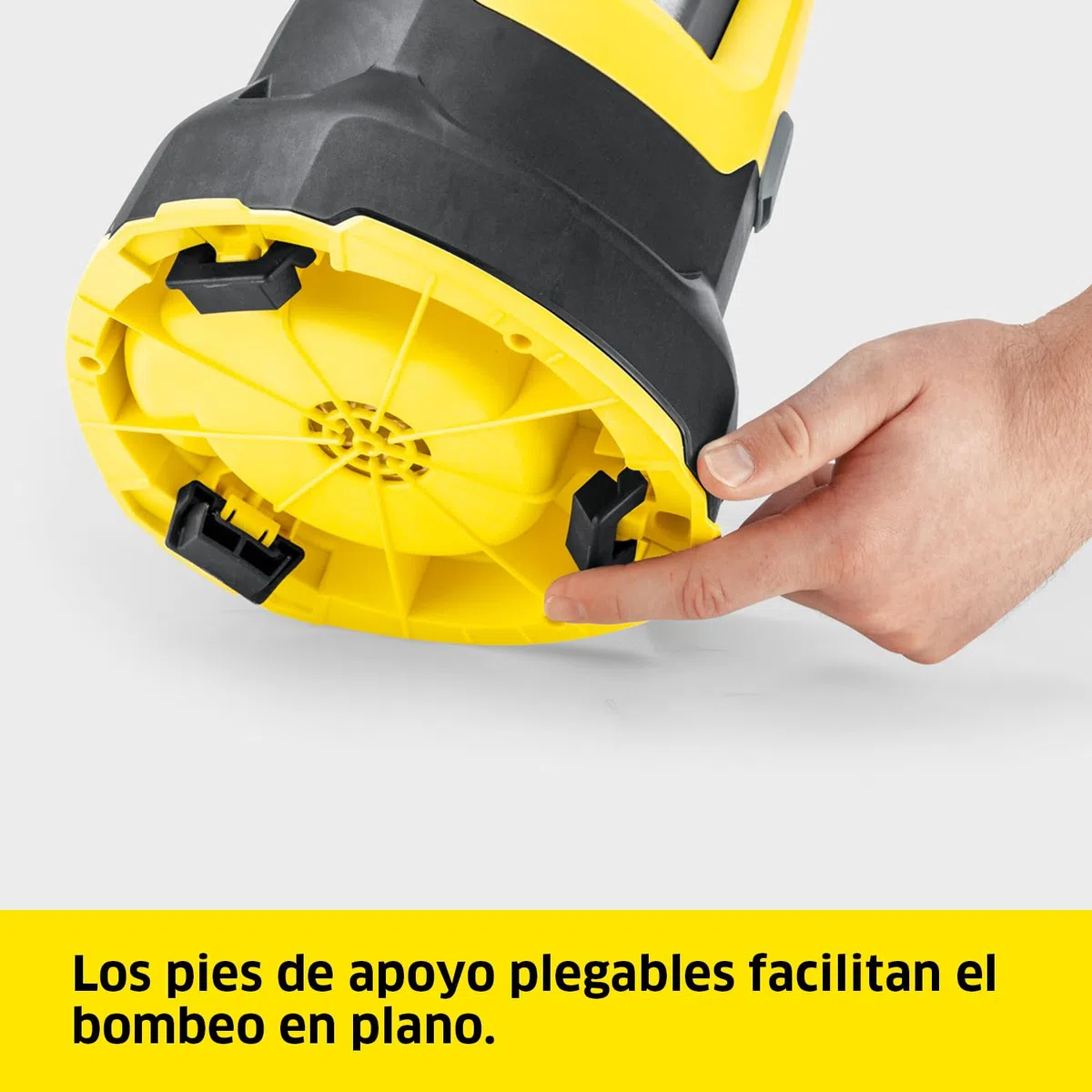 Kärcher SP 17.000 Flat Level Sensor Bomba Sumergible con aspiración en plano, Caudal: 17.000 l/h, Profundidad: máx. 7 m, Para Agua Sucia con Partículas de un Tamaño de Hasta 5 mm, Agua Restante: 1 mm