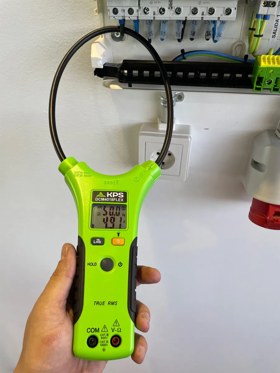 KPS-DCM4018FLEX Pinza Amperimétrica Flexible TRMS Corriente AC 3000A y Tensión AC/DC 1000V 10.000 Cuentas con Conexión Bluetooth