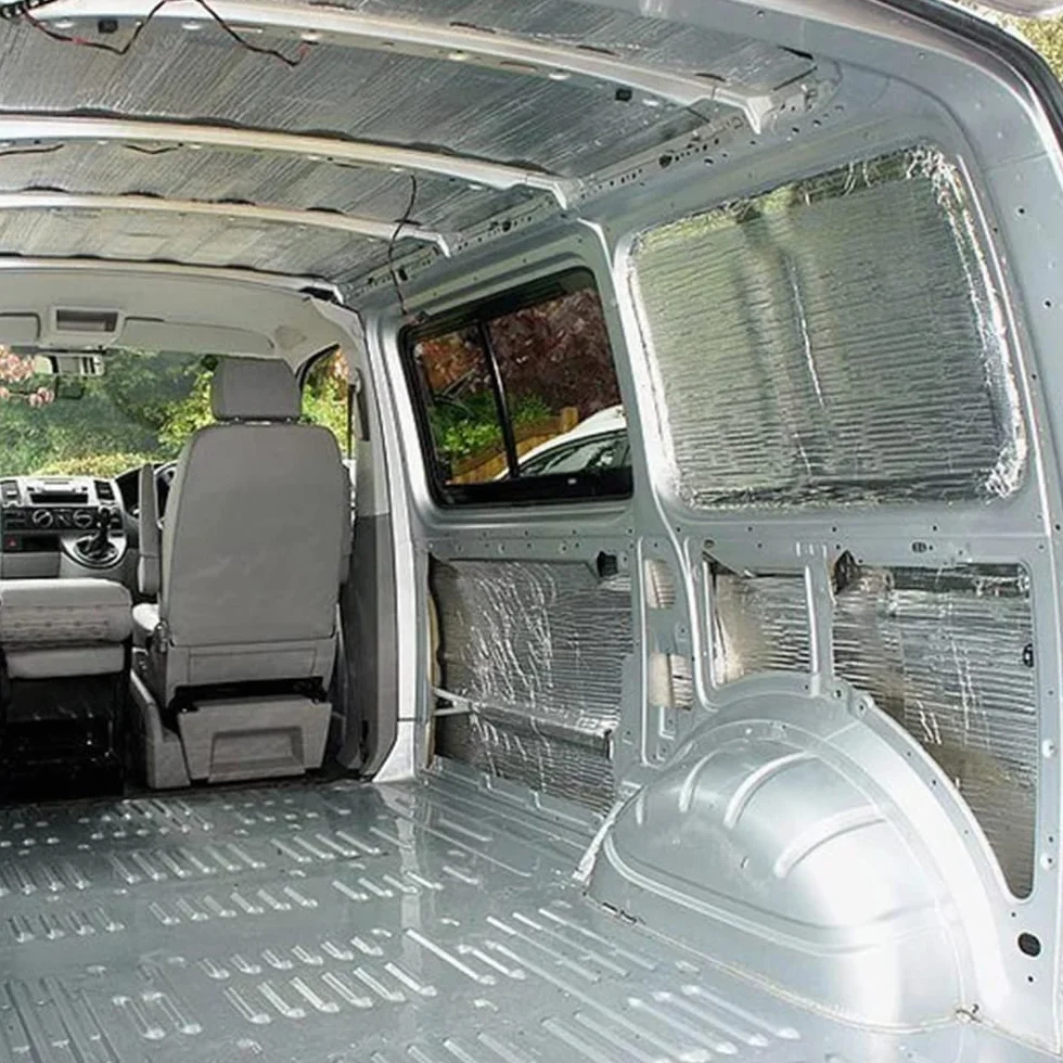 Aislante térmico reflexivo AUTOADHESIVO 100% aluminio (5m x 60cm). Radiadores, caravanas, furgonetas, trasteros, persianas, portales