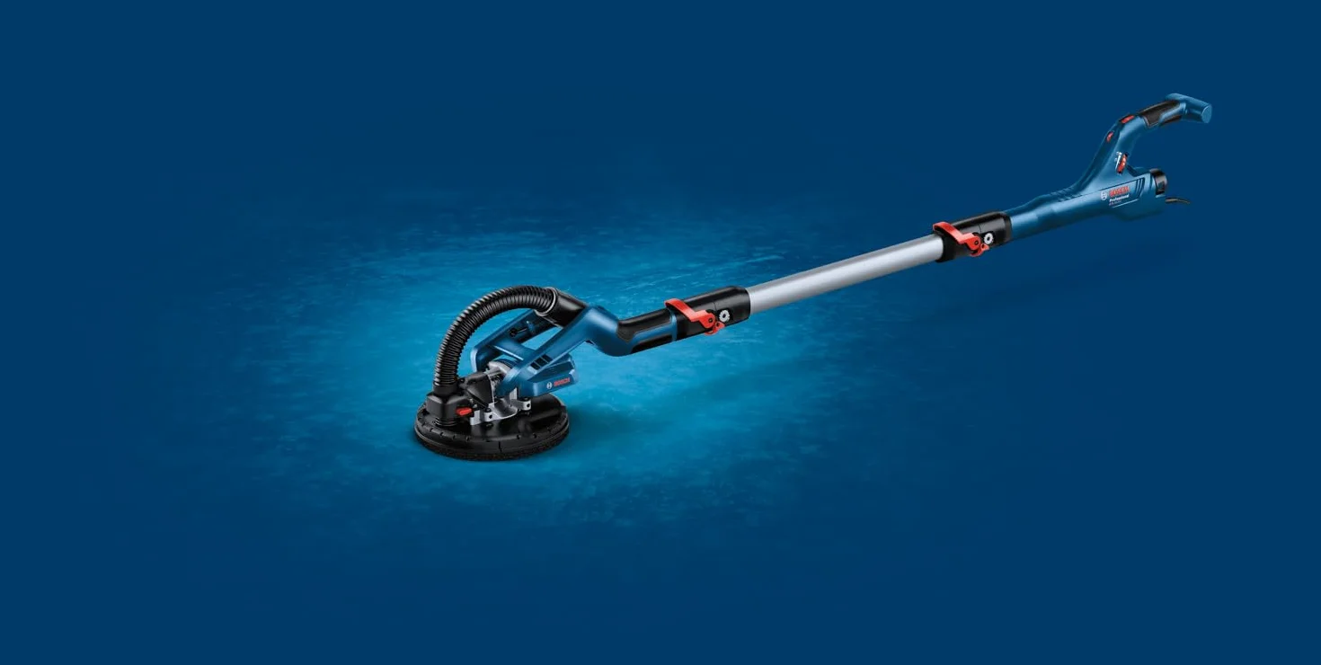 Bosch Professional lijadora de pared GTR 55-225 (550 W, plato lijador Ø 215 mm, incl. 1 disco de lijado M480, 1 set de plato lijador blando, 3 clips para cables, maletín)