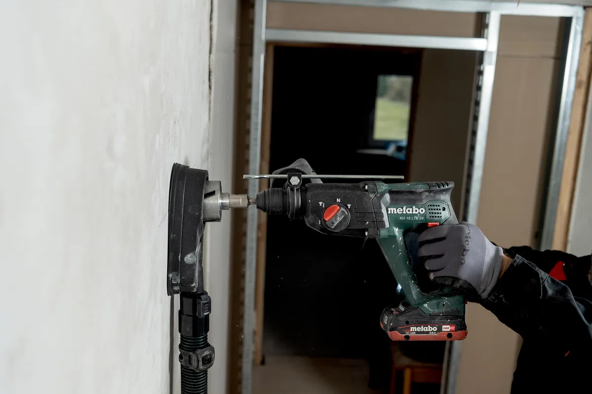 Metabo Martillo Combinado Inalámbrico SDS-plus 18V Versátil y Potente para Taladrar y Cincelar
