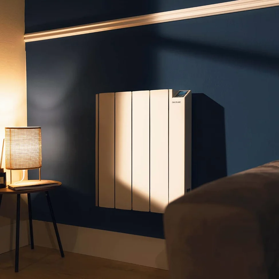 Cecotec Radiador Eléctrico Bajo Consumo ReadyWarm 4000 Thermal Ceramic Connected. 4 Elementos, 1000 W, Aluminio Fundido, Control Wifi, 4 Modos, Temporizador, IPX4, 12 m2