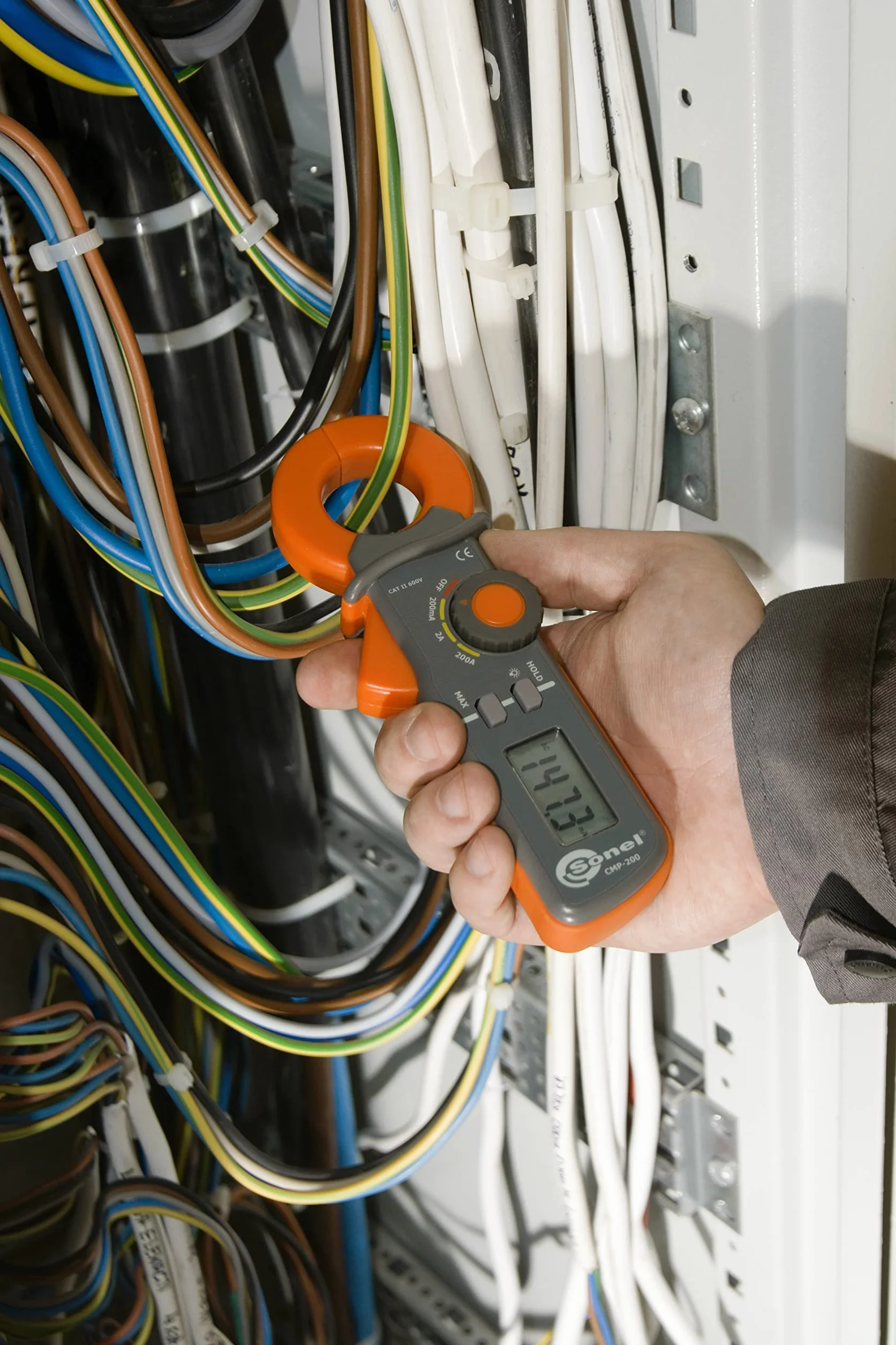 Pinza Amperométrica Sonel CMP-200 - Medición de corriente de dispersión - 200A - Probador AC/DC - Detectar cortocircuitos - Fácil de usar - Pantalla LCD - Herramienta probada (CMP-200)