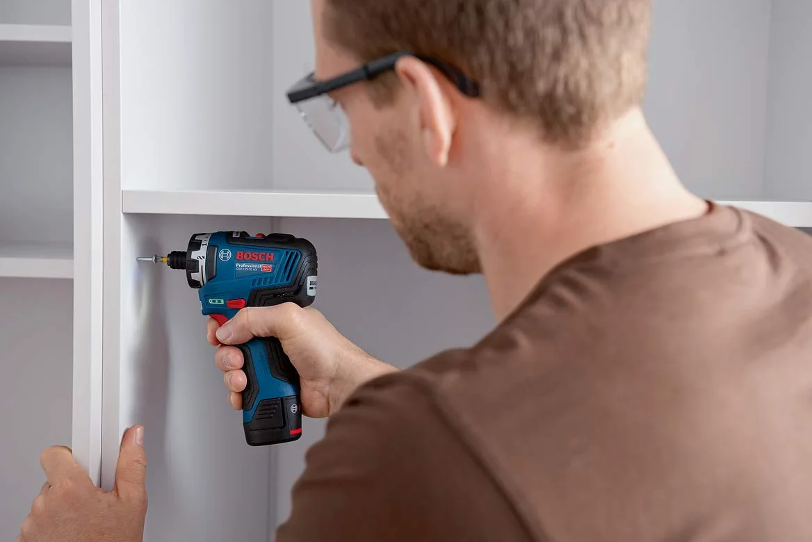 Bosch Professional 12V System atornillador a batería GSR 12V-35 HX (incl. 2 baterías GBA 12V 3.0Ah, cargador rápido GAL 12V-40, 2 bandejas para L-BOXX, 1 gancho para cinturón, 1 portapuntas, L-BOXX)