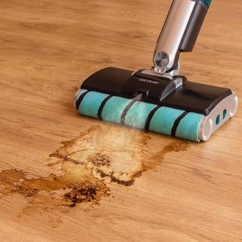 Cecotec Fregona Eléctrica sin Cable con Base Autolimpieza FreeGo Wash Twice Spray X-Treme. Autonomía 40mins, Doble Rodillo, Depósito Agua Limpia 450ml y 350ml de Sucia, Pulverizador de Agua, Spray