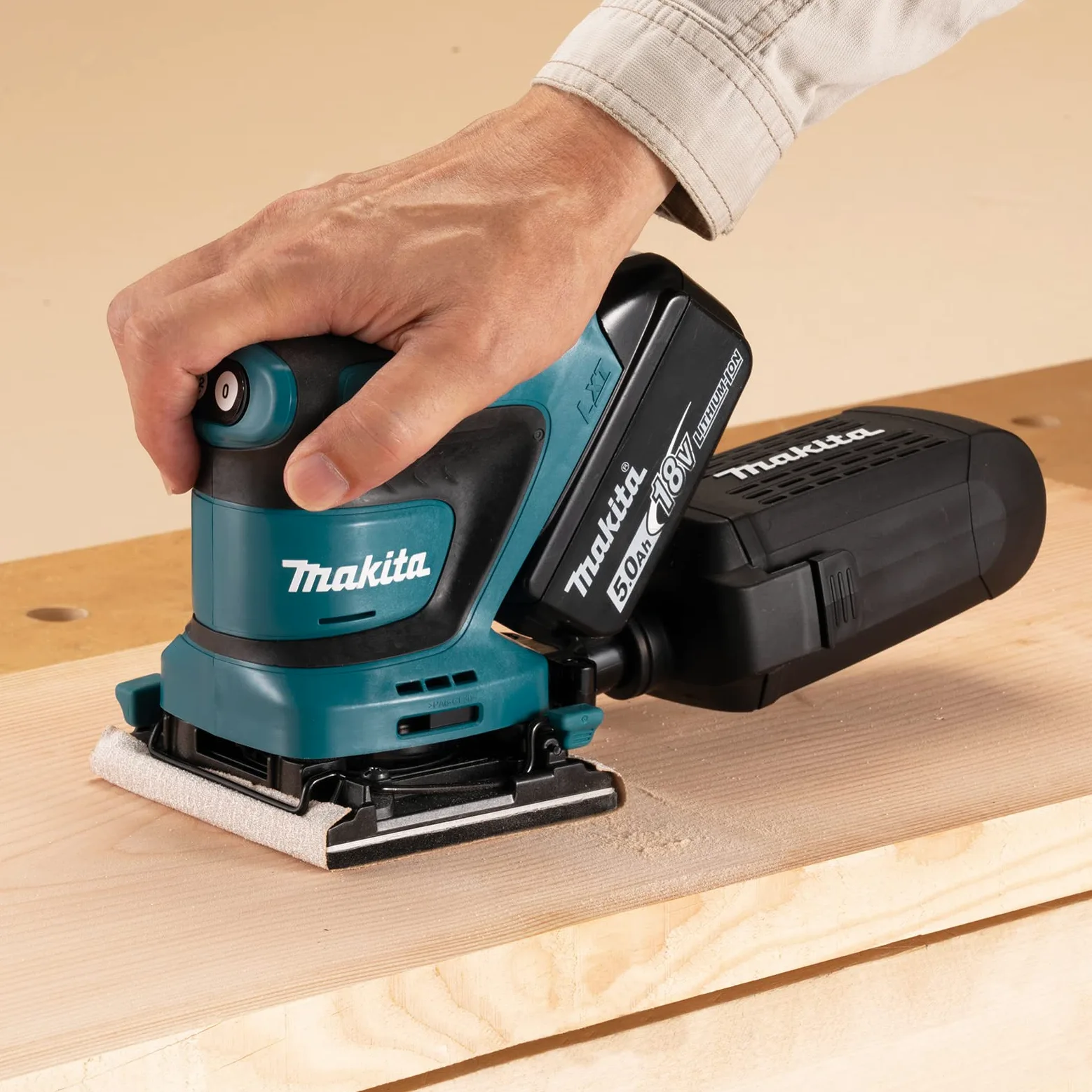 Makita Lijadora de acabado LXT de iones de litio de 18 V DBO481Z - Baterías y cargador no incluidos