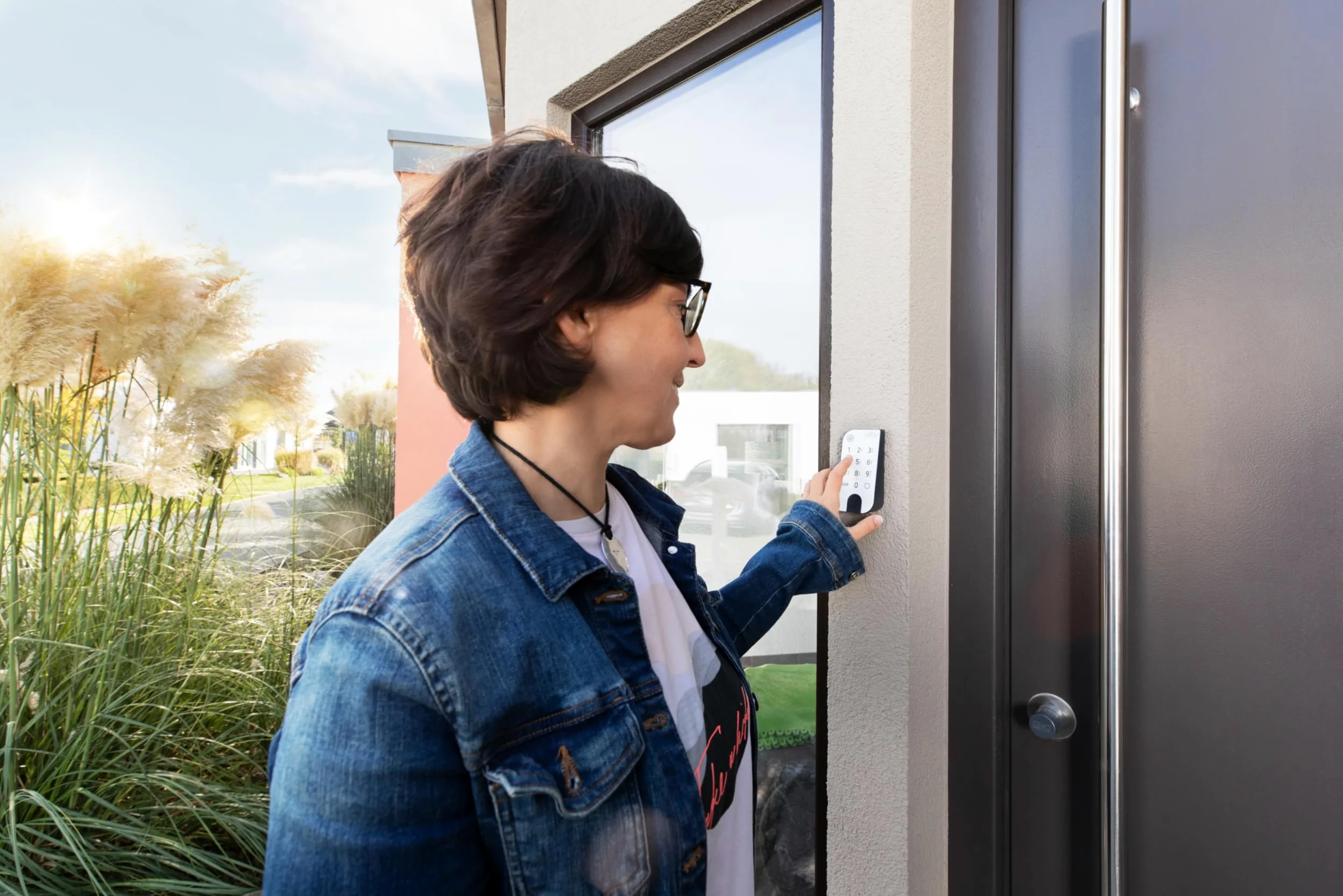 BURG-WÄCHTER Cerradura electrónica de seguridad para puertas de entrada secuENTRY, funcionamiento con código numérico, app o llave electrónica, incl. cilindro, Entry Home 2.0