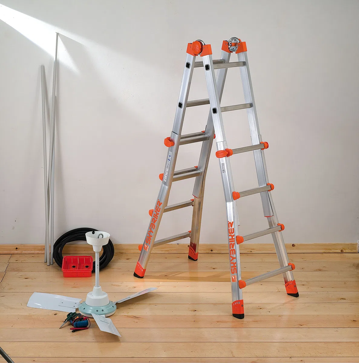 GIERRE AL010 - Escalera telescópica multifunción de aluminio PEPPina EN131 (3+3 peldaños)