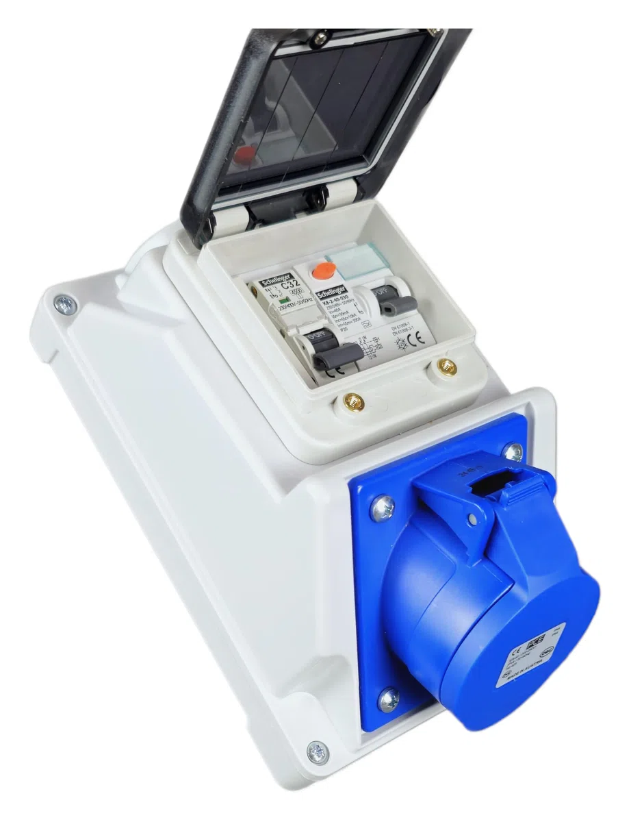 RoadEu - Toma de pared combinada CEE 32A 3P, con interruptor automático e interruptor diferencial, protección IP54. Ideal como distribuidor de pared para talleres, cobertizos o jardines.